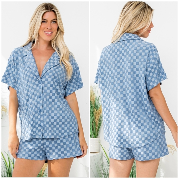 Le Lis Demin Blue 2-Piece Shorts Set - Picture 2 of 16